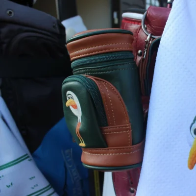 Birdie Chaser Golf Valuables Bag – Gurdy & Script Logo — alternate view